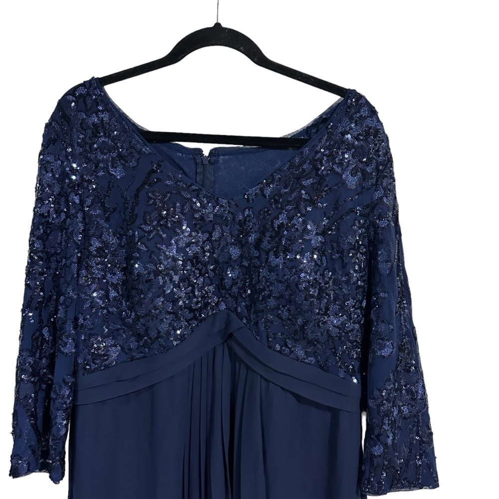 Alex Evenings Navy Blue Sequined V-Neck Chiffon Gown Size 14 NWT - Picture 5 of 9